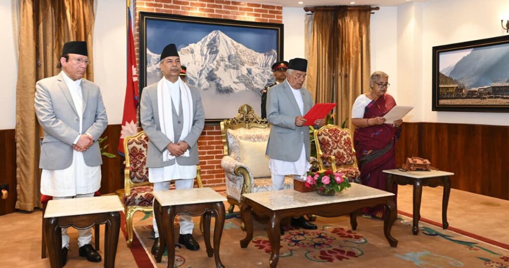 आज मन्त्रिपरिषद् विस्तार हुँदै