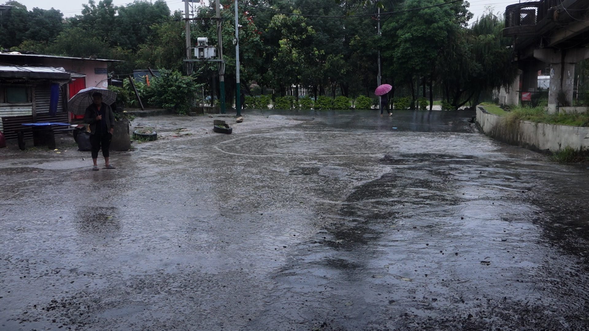 बागमती र धोवीखोलामा पानीको वहाब उच्च (तस्बिरहरु)