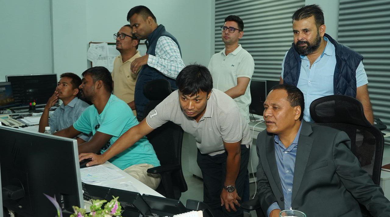 ऊर्जामन्त्री कुलमान घिसिङ विद्युत् भार प्रेषण केन्द्रको अनुगमनमा