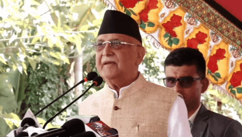 मेरो पासपोर्ट रोक्का गरेर वर्तमान सरकारले सडक तमासा देखायो : ओली