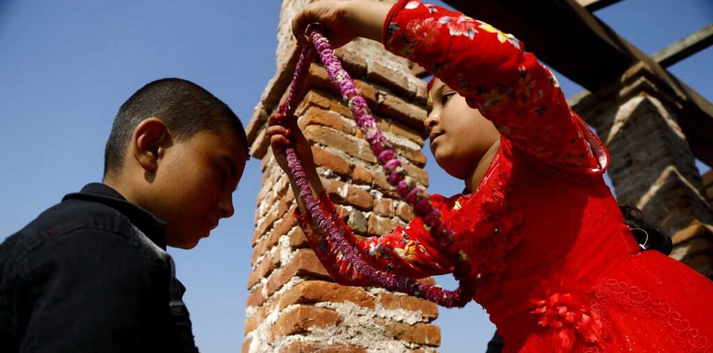 आज तिहारको मुख्य दिन भाइटीका, टीकाको उत्तम साइत बिहान ११:३९ बजे