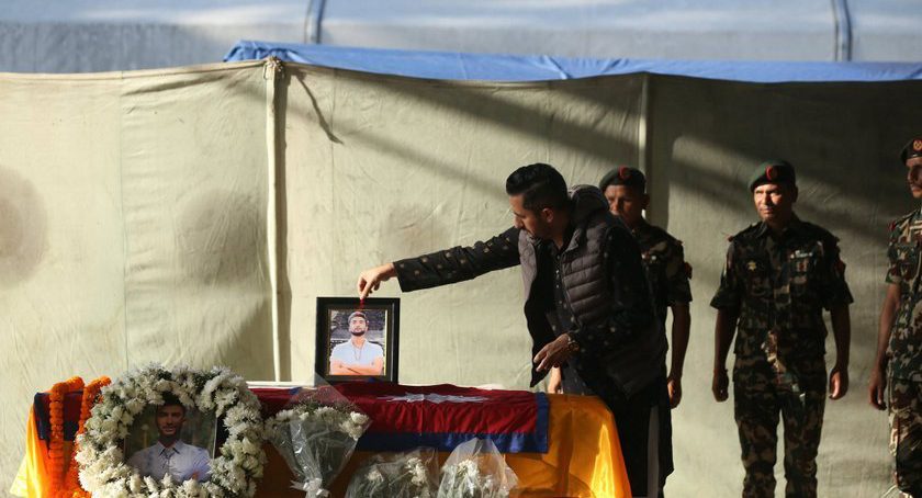 विपिनको पार्थिव शरीरमा प्रधानमन्त्रीसहितले दिए श्रद्धाञ्जली