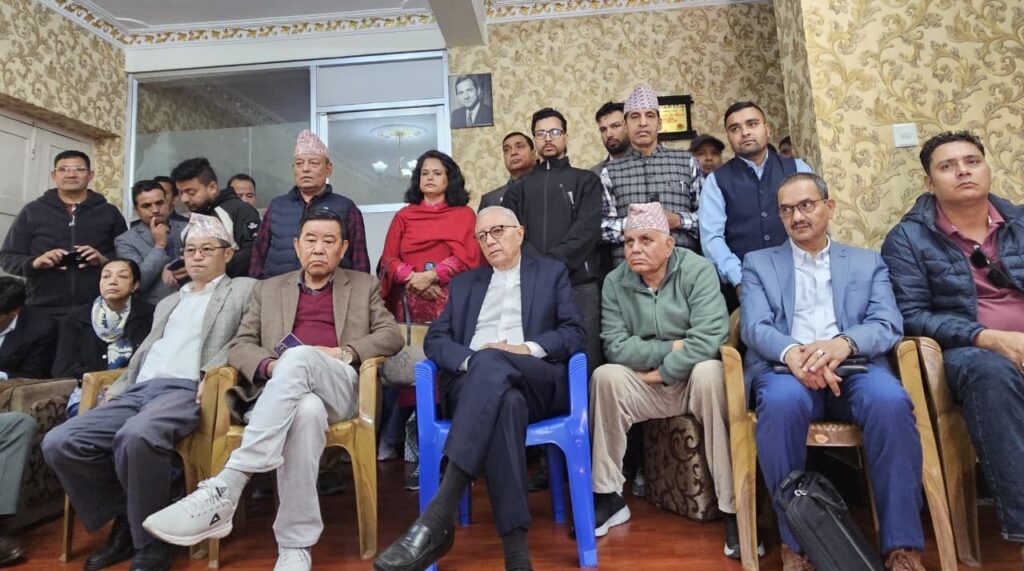 आम निर्वाचनभन्दा पहिले महाधिवेशन सम्पन्न गर्न डा. शेखरको प्रस्ताव