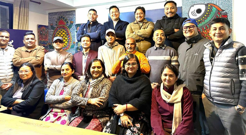 रास्वपा र विवेकशील साझाबीच आइतबार एकता घोषणा हुने
