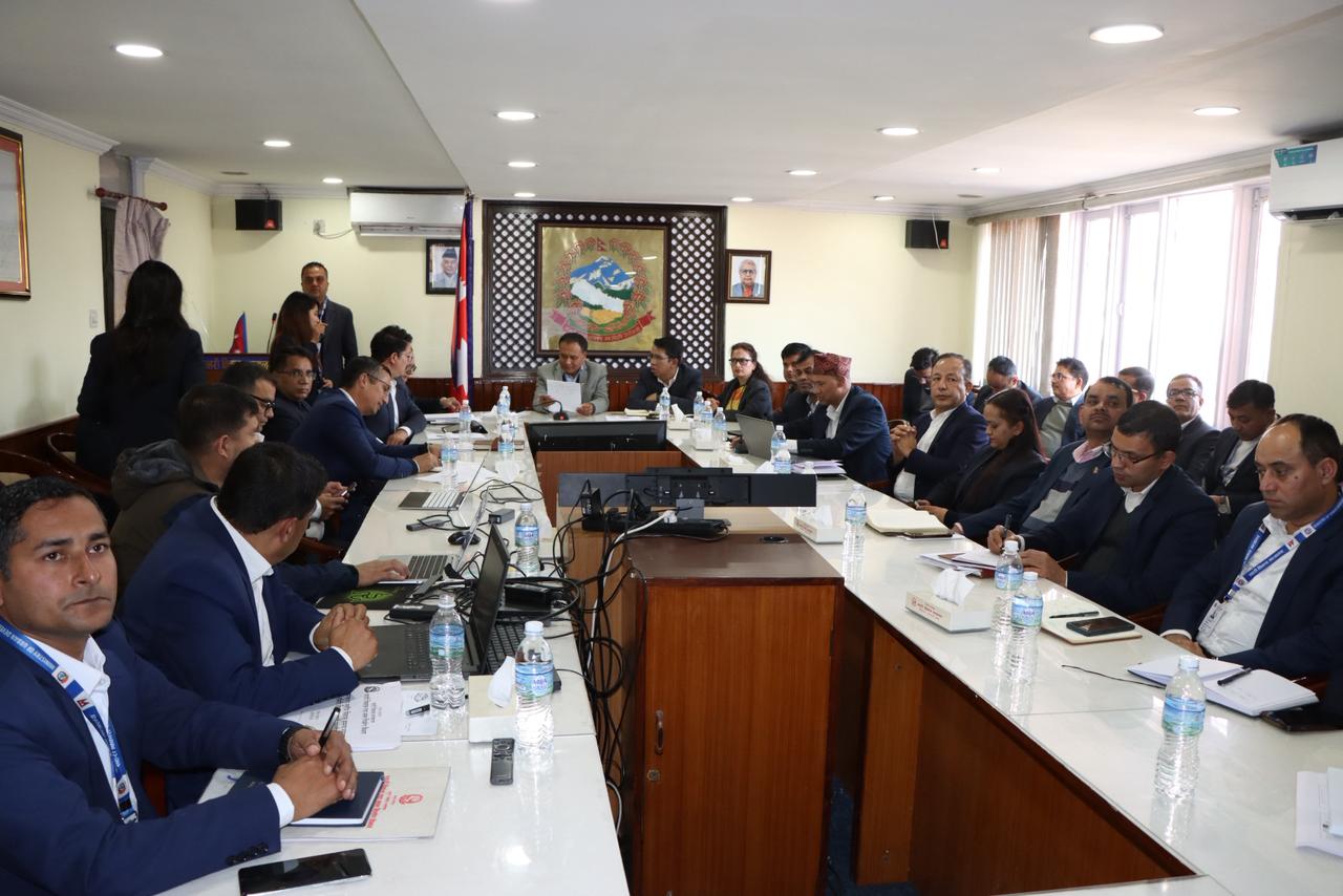 आन्दोलनमा क्षति पुगेका भौतिक संरचनाको पुनर्स्थापना र पुननिर्माण उच्च प्राथमिकतामा राखी काम गरौं : मन्त्री घिसिङ