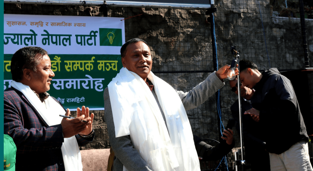 कसैको अस्तित्व सकाएर एकता सम्भव हुँदैन : कुलमान घिसिङ