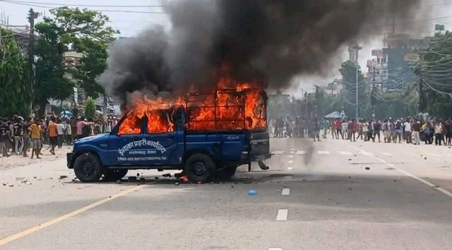 जेनजी आन्दोलनको क्रममा तोडफोड र आगजनी गरेको आरोपमा २ जना पक्राउ