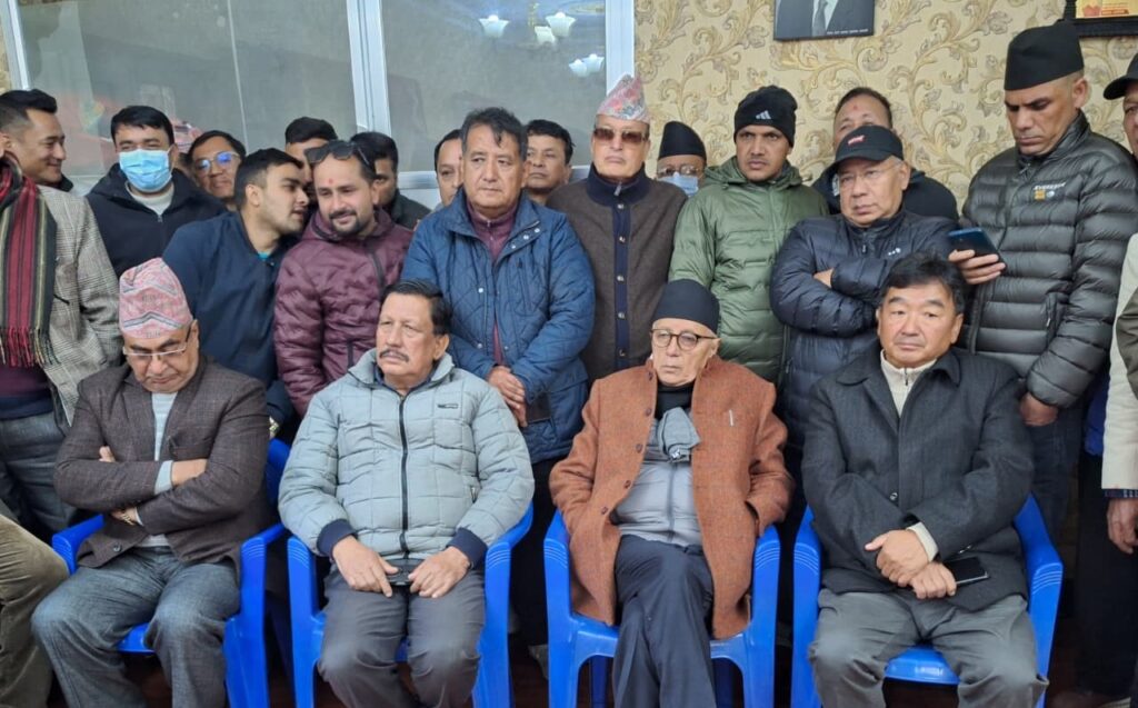 विशेष महाधिवेशन केन्द्रीय समितले आब्हान गर्नुपर्छ : डा. शेखर कोइराला