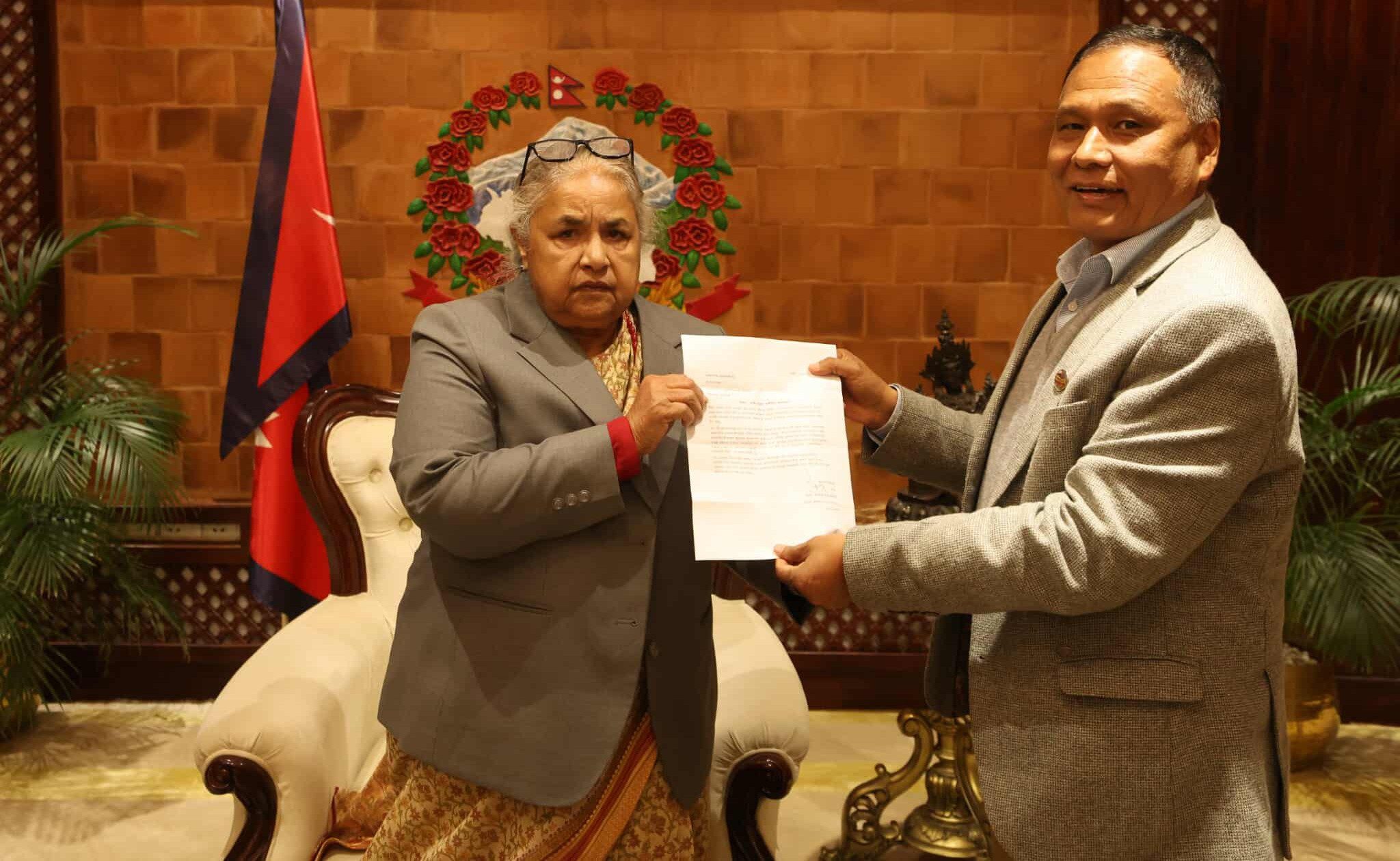 मन्त्री पदबाट राजीनामा दिदै कुलमान घिसिङले भने, ‘भोलिबाट नै मेरो राजनीतिक जीवन सुरु हुन्छ’