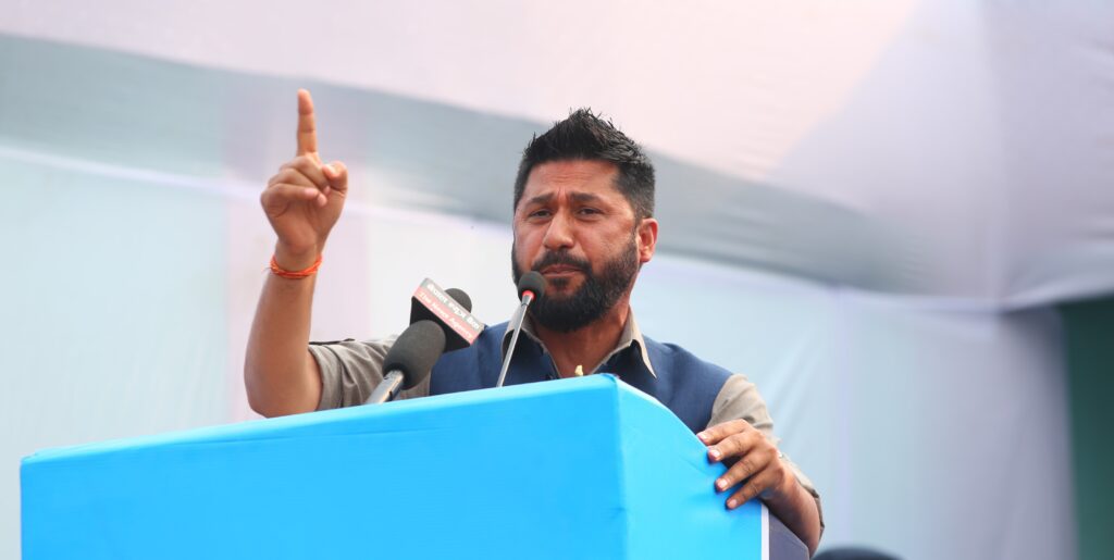 सिंहदरबारलाई भ्रष्टाचारको अखडा बनाउनेहरुले नै देश जलाएका हुन् : सभापति लामिछाने