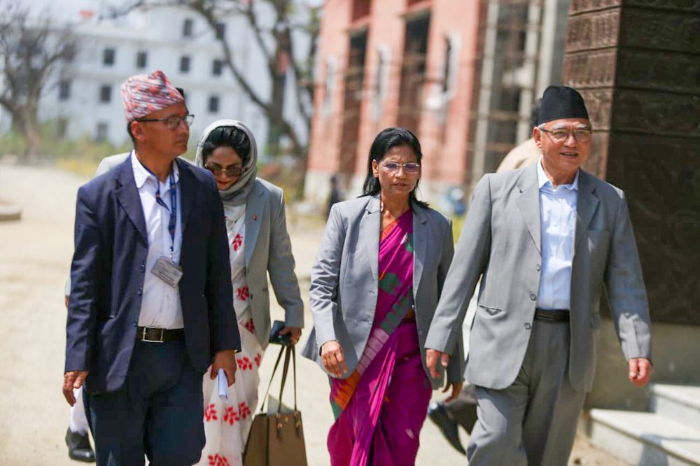 शपथका लागि सिंहदरबारमा नवनिर्वाचित सांसदहरू(तस्बिरहरु)