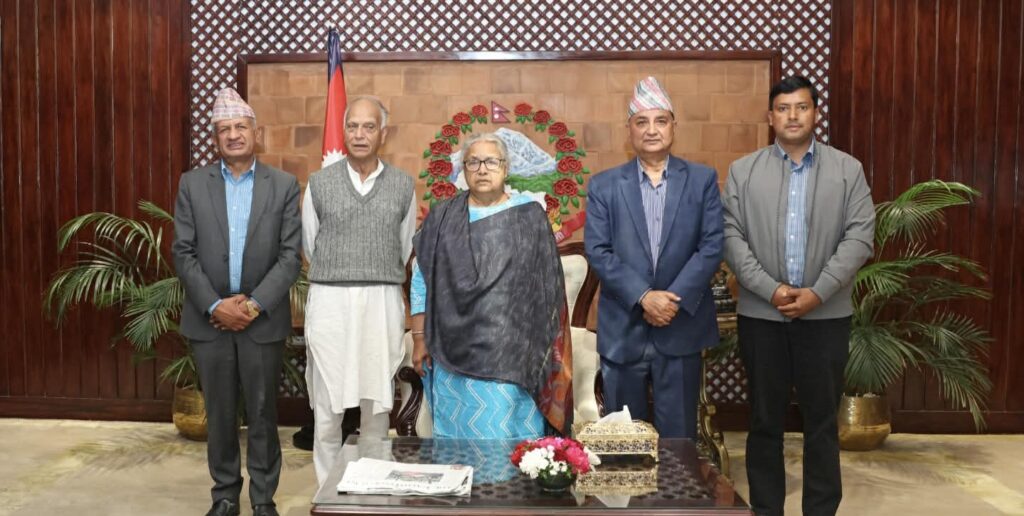 निर्वाचन शान्तिपूर्ण सम्पन्न गर्न सहयोग गरेकोमा प्रधानमन्त्री कार्कीले एमालेलाई दिइन् धन्यवाद