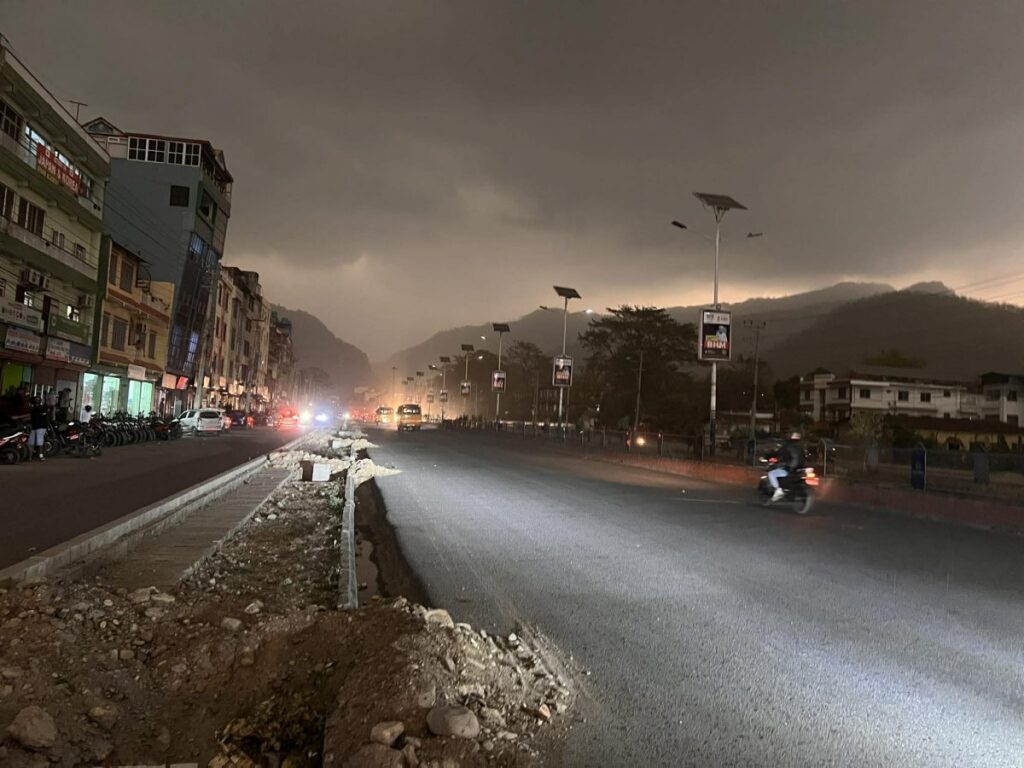 बुटवलमा दिउँसै अन्धकार !