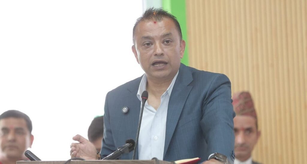कांग्रेस सभापति गगन थापाले भने- ‘हतार र हतास मनिस्थितिमा आएर राजीनामा दिएको थिइनँ’