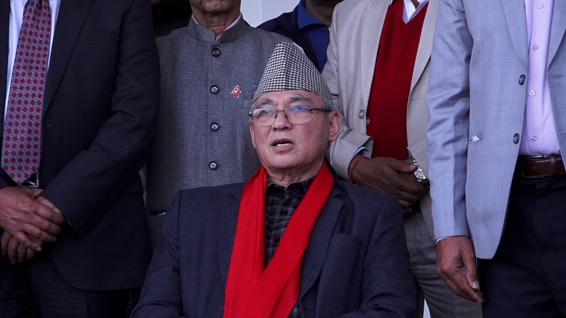 एमाले संसदीय दलको नेता बने बादल
