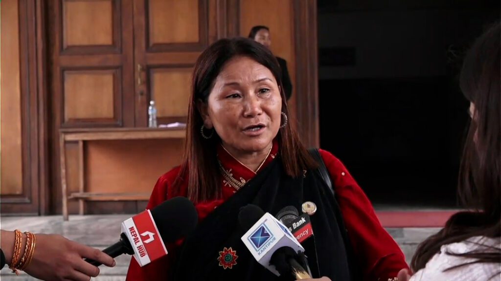 ‘जोखिममा रहेका बस्तीलाई सुरक्षित ठाउँमा सार्न सकिन्छ, तर विकल्पबिनै उठाउन मिल्दैन’