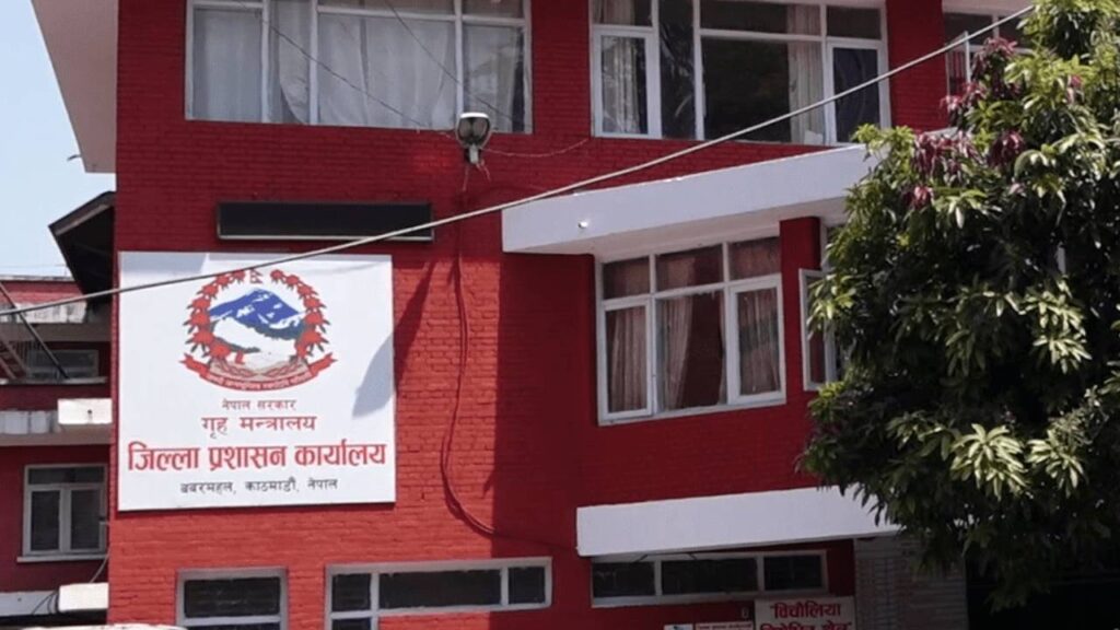 काठमाडौंमा होटेल–रेष्टुरेन्टलाई धुम्रपान क्षेत्र कानुनअनुसार व्यवस्थित गर्न प्रशासनको कडा निर्देशन