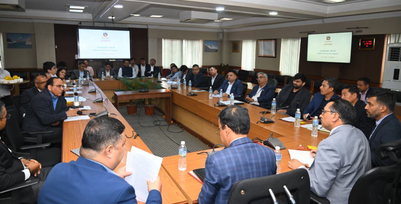 सरकारले निजी क्षेत्रलाई शङ्काले होइन, साझेदारका रूपमा हेर्छ : अर्थमन्त्री वाग्ले
