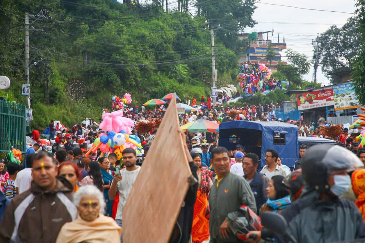 कुशे औँसी : गोकर्णेश्वरमा तर्पण र पिण्डदान गर्ने भक्तजनको घुइँचो (तस्वीरहरुसहित)
