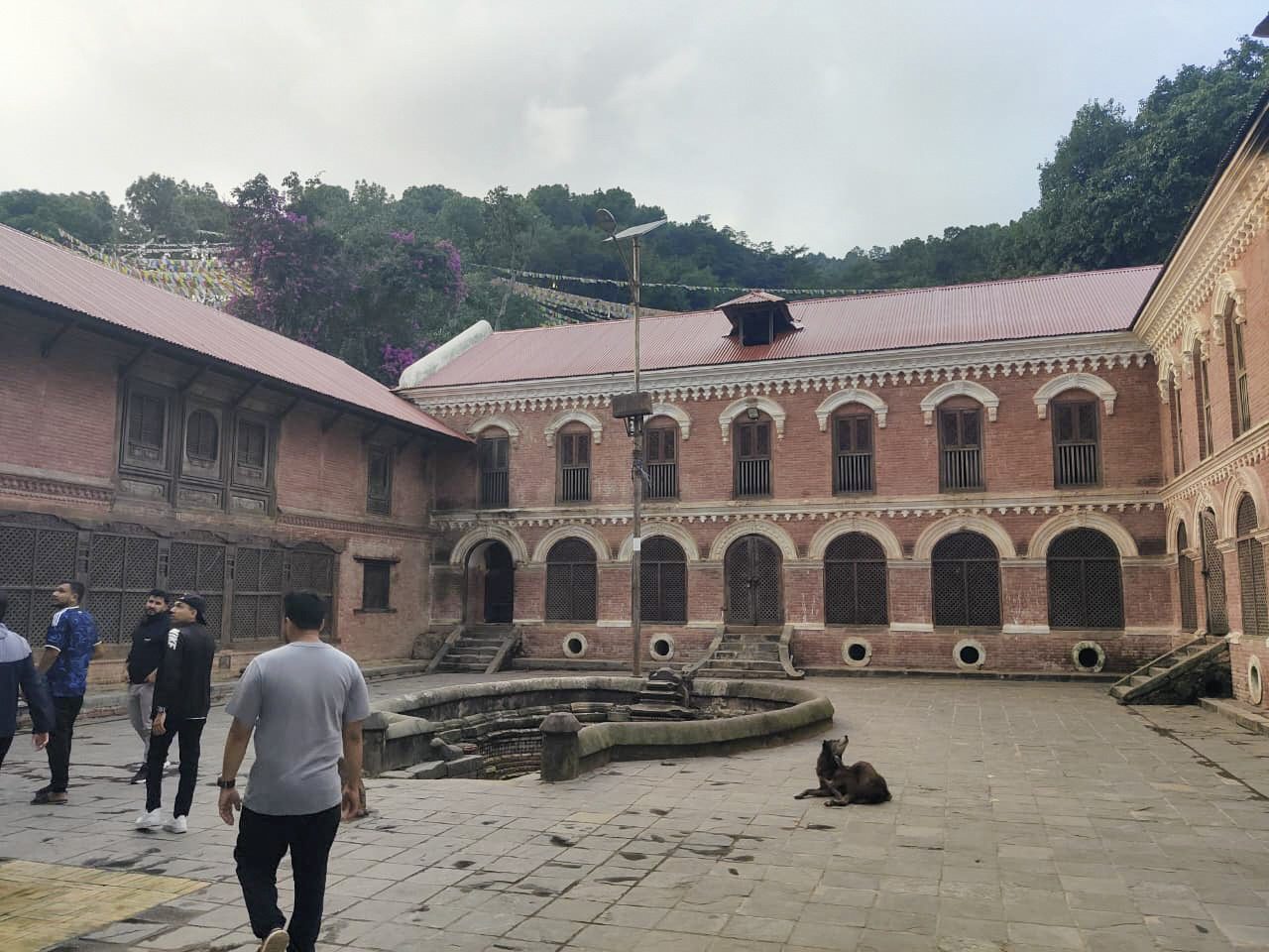 तस्वीरमा हेर्नुहोस् धार्मिक तथा सांस्कृतिक आस्थाको केन्द्र साँखुको प्राचीन बज्रयोगिनी मन्दिर