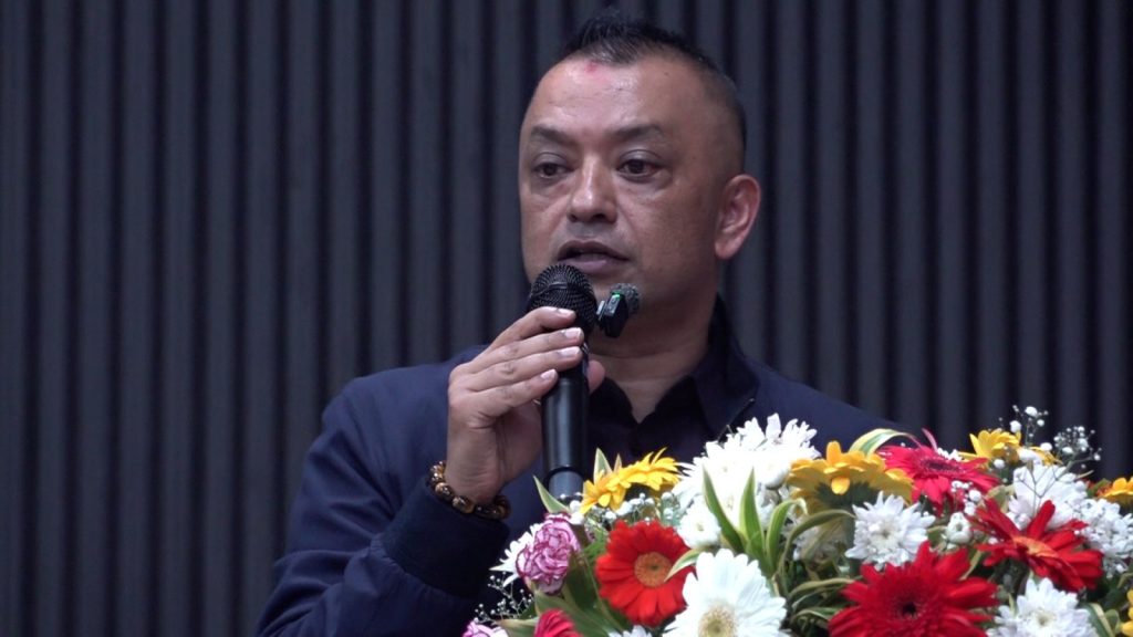 सभापतिको जिम्मेवारी अहंकारको श्रीपेच होइन, नागरिकप्रतिको दायित्व हो : गगन थापा
