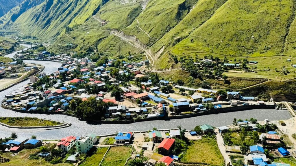 कर्णालीमा पर्यटकको आकर्षण बढ्दै, पूर्वाधार निर्माणमा सुस्तता