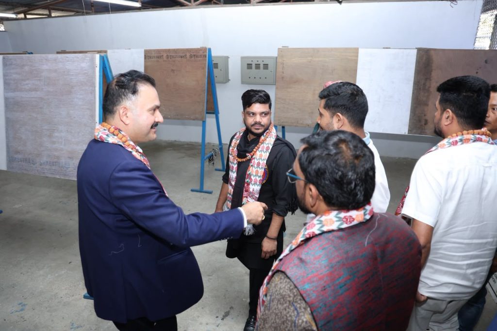 भक्तपुरमा खुल्यो अन्तर्राष्ट्रियस्तरको सीप तालिम केन्द्र ‘एभरेष्ट मल्टी स्किल’, श्रममन्त्री यादवद्वारा उद्घाटन